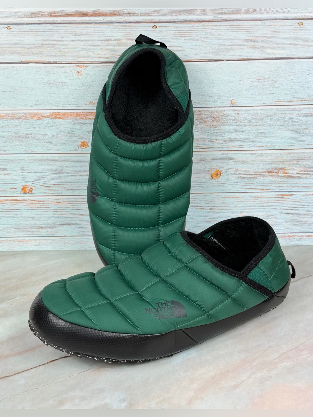 The North Face Thermoball Traction Mule V in Green/Black